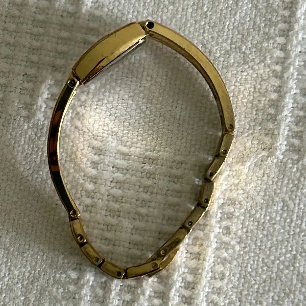 Relic Ladies Watch Quartz Goldtone Black Dial Fits up to 6 Inch Wrist ZR33524